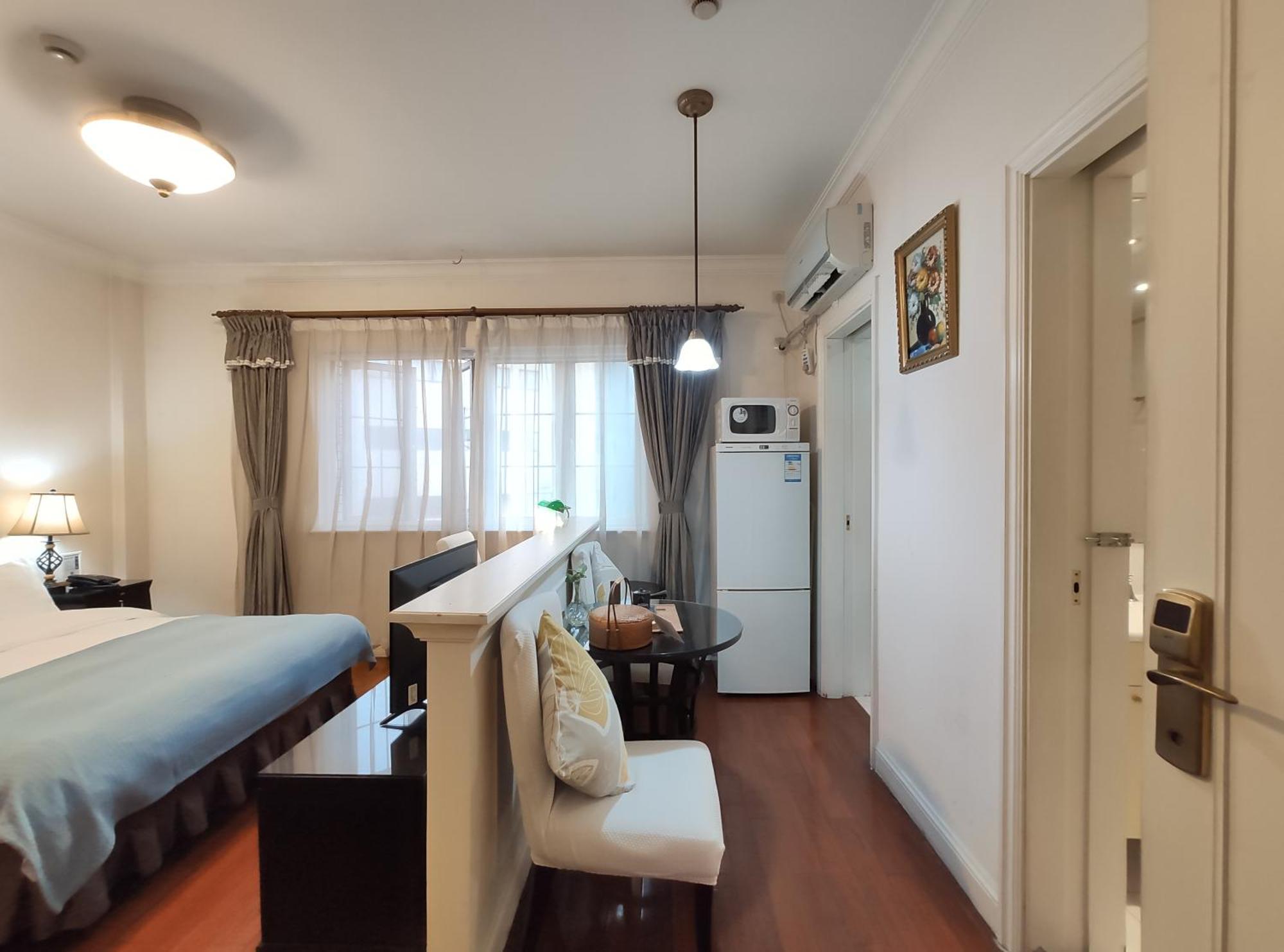 Ladoll Service Apartments Шанхай Екстер'єр фото