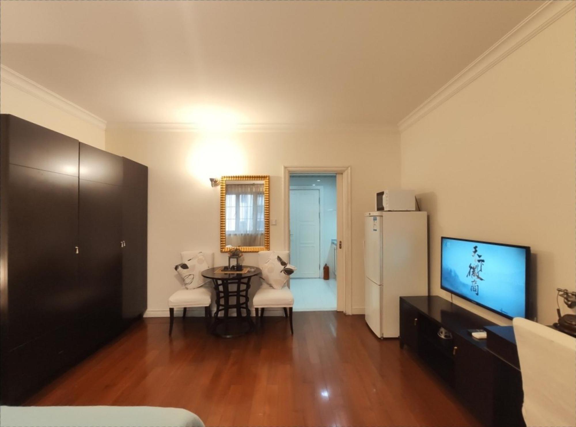 Ladoll Service Apartments Шанхай Екстер'єр фото
