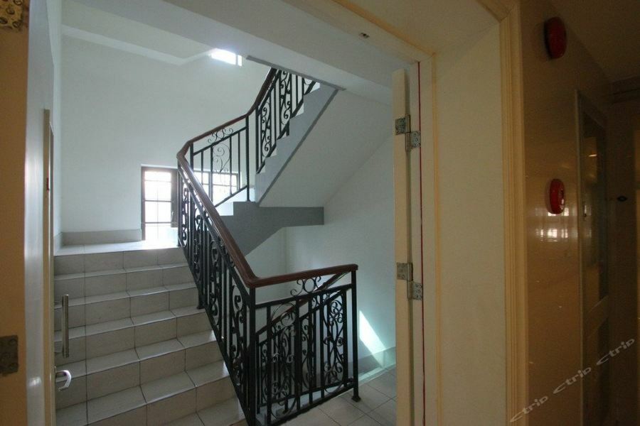 Ladoll Service Apartments Шанхай Екстер'єр фото